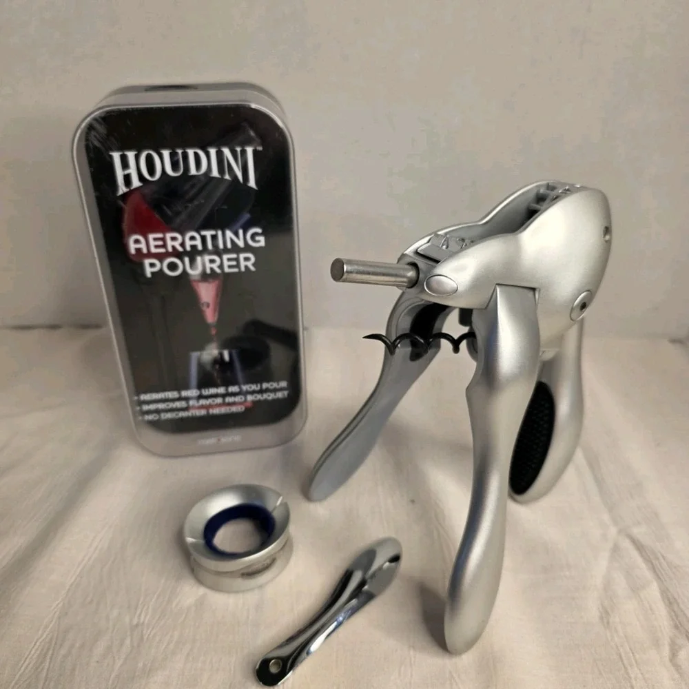 Houdini‎ Silver Aerating Pourer Set
